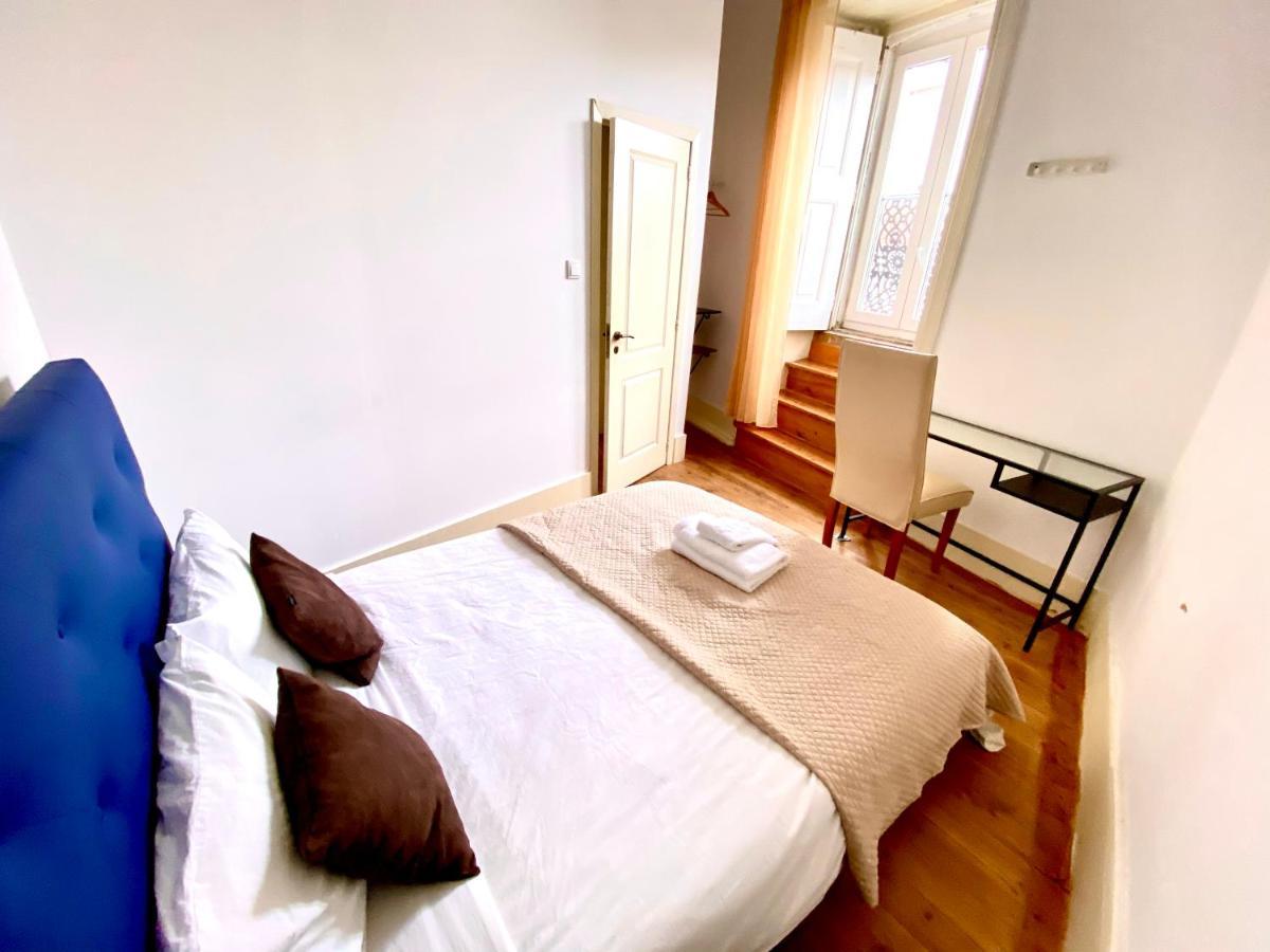 ליסבון Nature Chiado 2- Cozy Little Double Room With Shared Bathroom מראה חיצוני תמונה